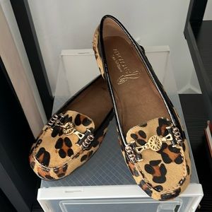 Aerosoles StitchNTurn leopard size 10M NEW